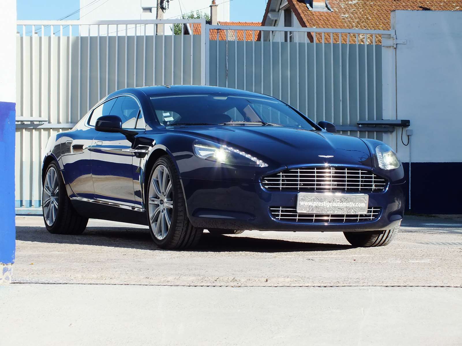 Aston Martin Rapide