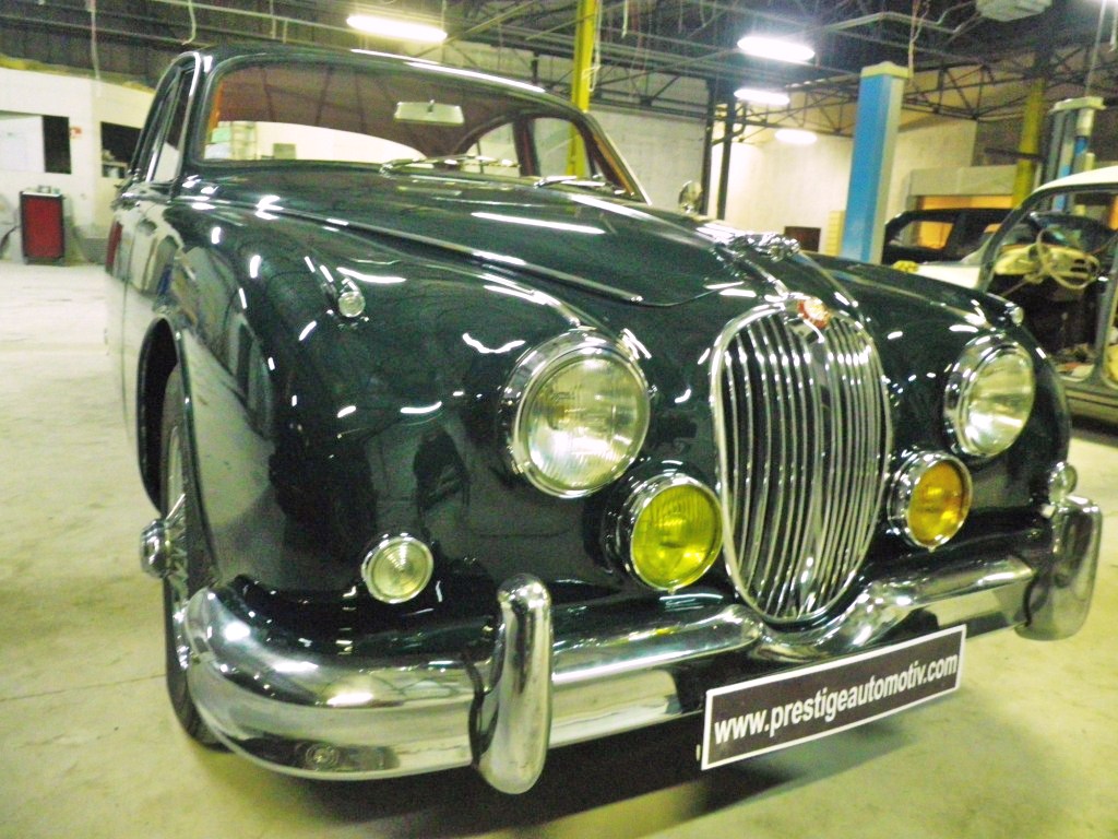 Jaguar MK2